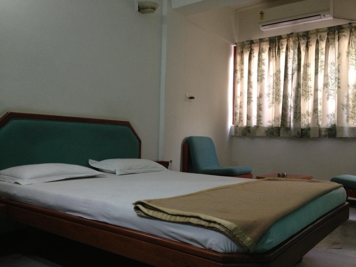 Hotel Grg วาโดดารา ภายนอก รูปภาพ