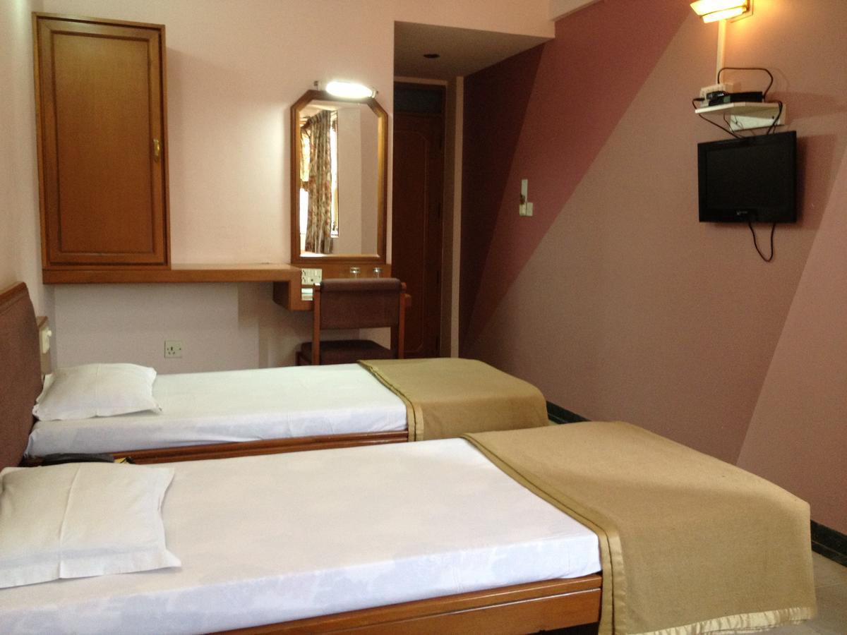Hotel Grg วาโดดารา ภายนอก รูปภาพ