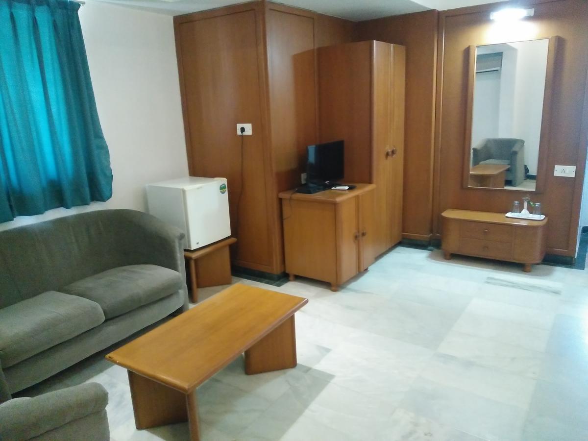 Hotel Grg วาโดดารา ภายนอก รูปภาพ